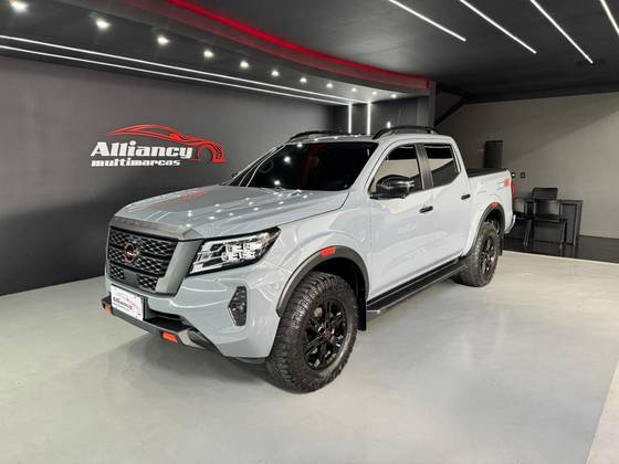 NISSAN FRONTIER 2.3 16V TURBO DIESEL PRO4X CD 4X4 AUTOMÁTICO NISSAN FRONTIER 2.3 16V TURBO DIESEL PRO4X CD 4X4 AUTOMÁTICO